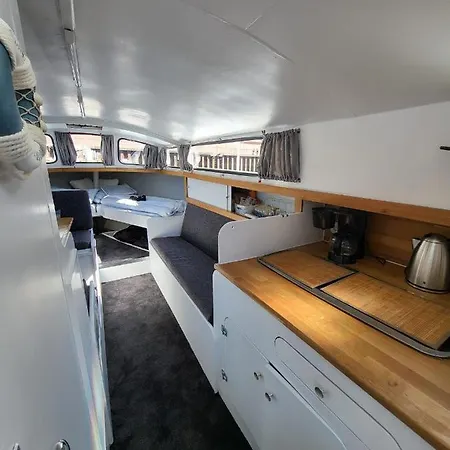 Hollaendisches Kajuetboot Nixe * Brema